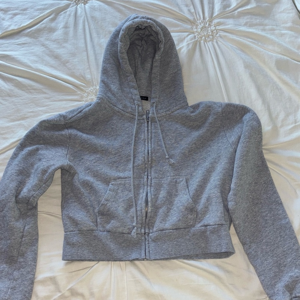 Brandy Melville Cropped Hoodie